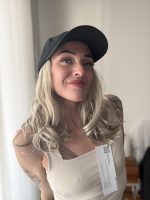 Wavy Hat Black - Cappello con capelli - immagine 4