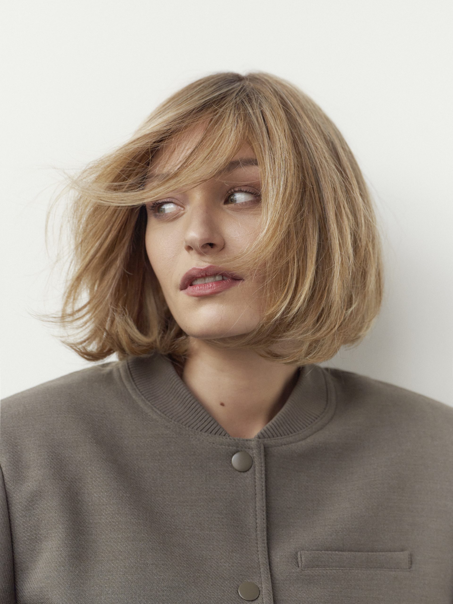 NATHALIA R8A 12-30 15 25T Nathalia - Capelli veri Mix - attaccatura naturale e Antiscivolo - immagine 1